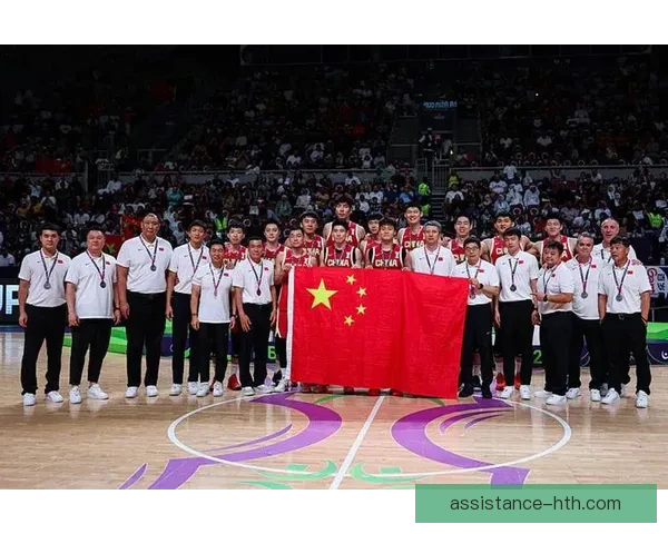 中国男篮逆袭成功击败澳大利亚队挺进亚洲杯决赛 全员拼搏展现强大斗志 中国男篮逆袭成功击败澳大利亚队挺进亚洲杯决赛 全员拼搏展现强大斗志