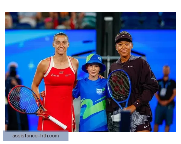 澳网焦点对决再掀高潮新星老将上演巅峰较量引爆全球球迷热情之战 澳网焦点对决再掀高潮新星老将上演巅峰较量引爆全球球迷热情之战