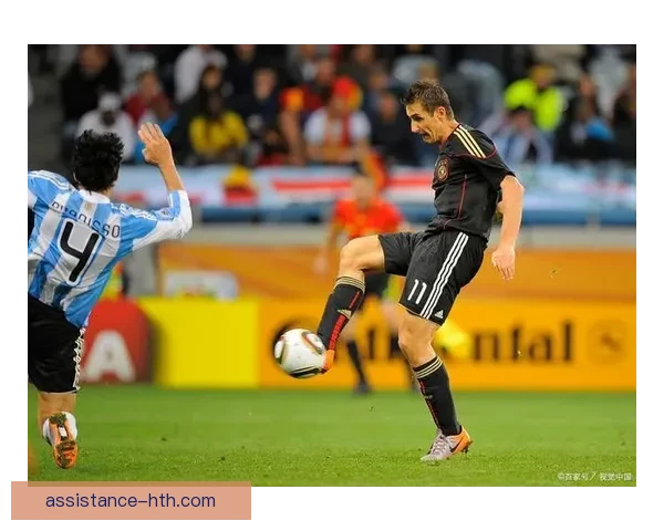 聚焦全球网坛风云变幻新赛季冠军争夺战全面升级引发球迷热议再掀高潮